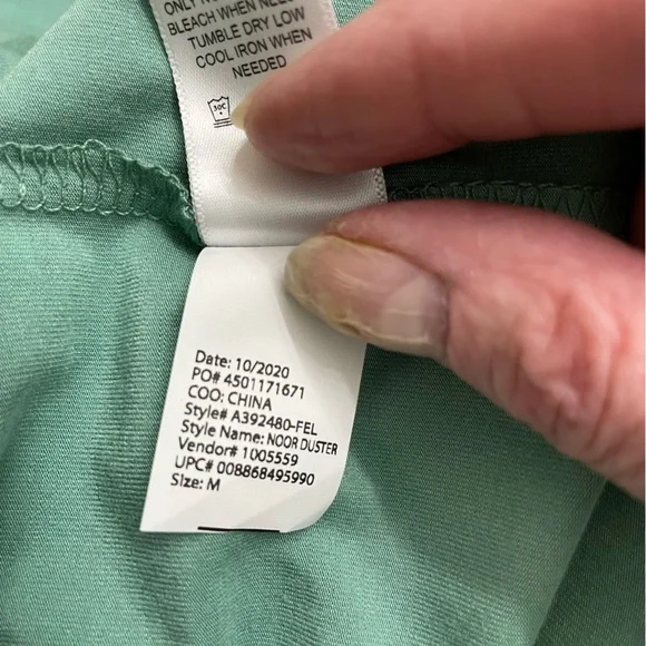 Duster with lace hem - Picture 6 of 9